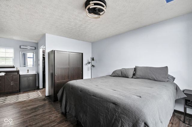 9216 Homeside Drive, Indianapolis, IN 46250