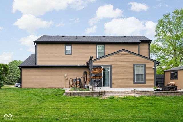 9216 Homeside Drive, Indianapolis, IN 46250