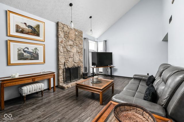 9216 Homeside Drive, Indianapolis, IN 46250