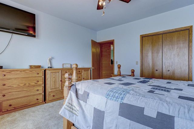 N8801 LAKESHORE DRIVE, Van Dyne, WI 54979