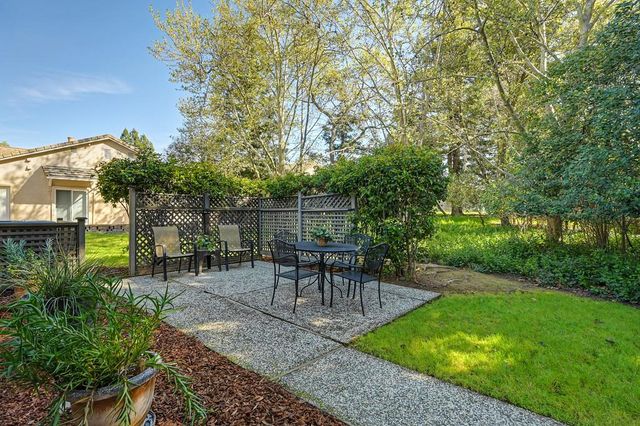 14960 Lago Dr, Rancho Murieta, CA 95683