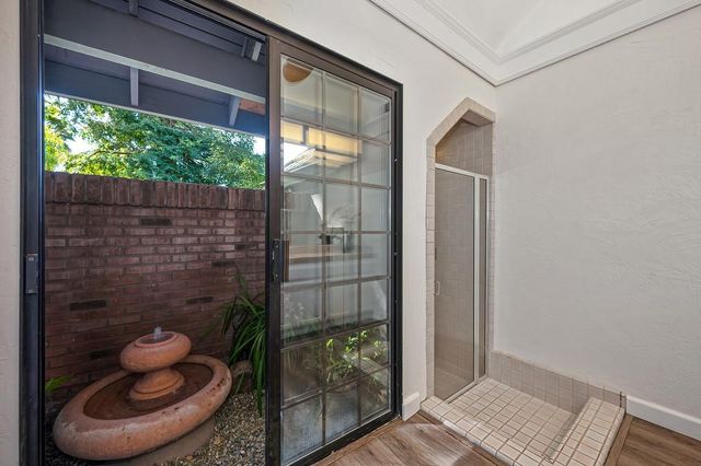 14960 Lago Dr, Rancho Murieta, CA 95683