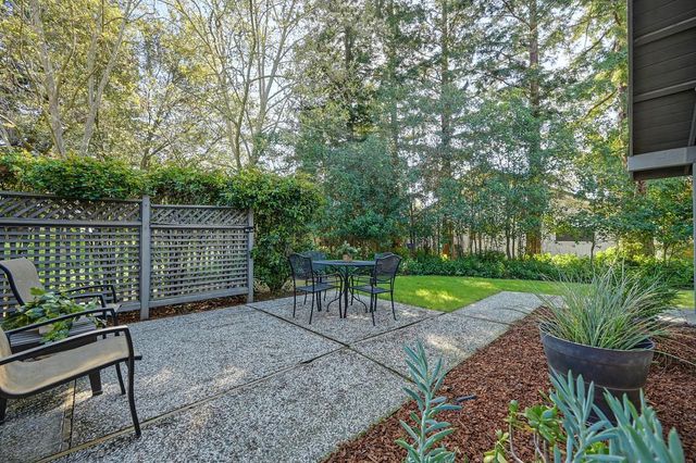 14960 Lago Dr, Rancho Murieta, CA 95683