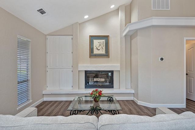 14960 Lago Dr, Rancho Murieta, CA 95683