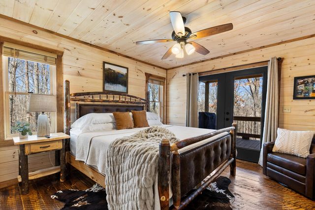 92 Windy Valley Lane, Blue Ridge, GA 30513