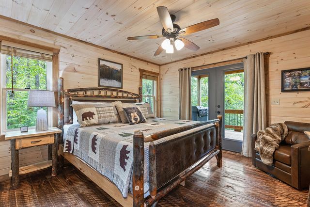 92 Windy Valley Lane, Blue Ridge, GA 30513