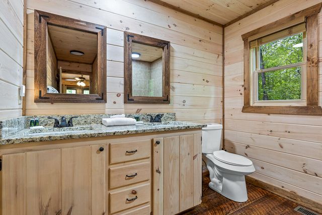 92 Windy Valley Lane, Blue Ridge, GA 30513