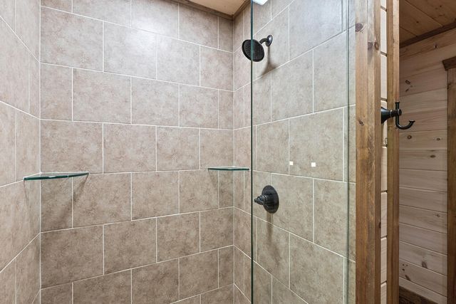 92 Windy Valley Lane, Blue Ridge, GA 30513