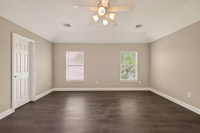 8034 Fountain Street, Houston, TX 77051