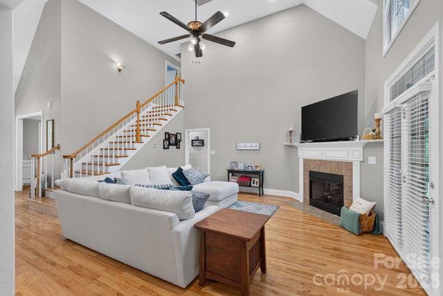 106 Spinnaker Bay Lane 59, Lake Wylie, SC 29710