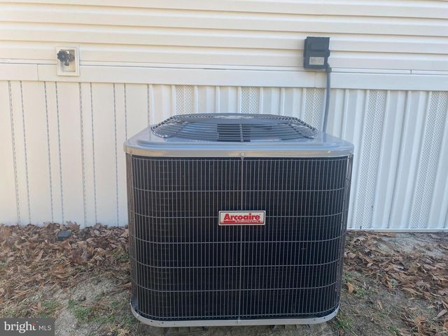 7877 DUBLIN RD, Salisbury, MD 21801