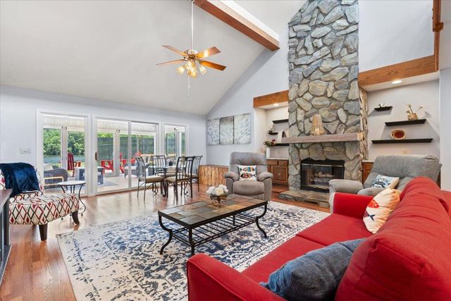 1174 Gin Pond Drive, Summerton, SC 29148