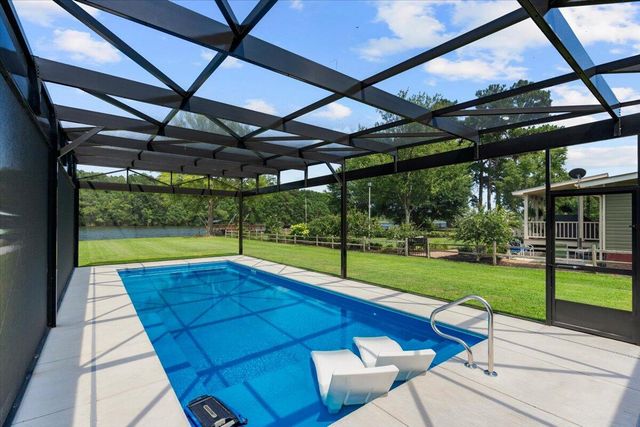 1174 Gin Pond Drive, Summerton, SC 29148