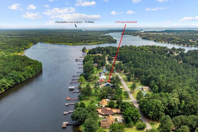 1174 Gin Pond Drive, Summerton, SC 29148