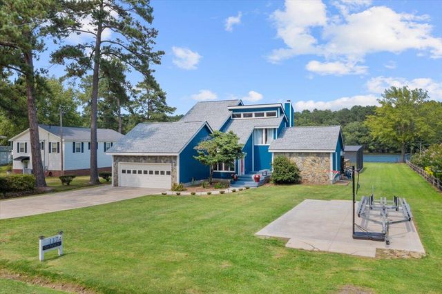 1174 Gin Pond Drive, Summerton, SC 29148