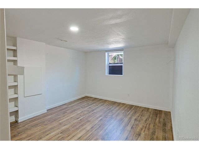 5740 S Fox St, Littleton, CO 80120