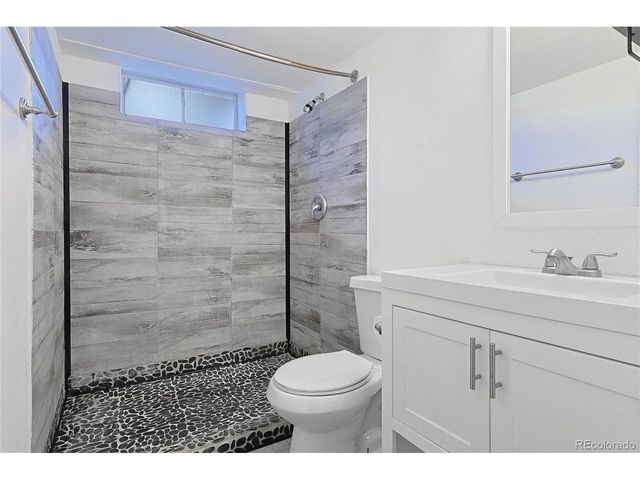 5740 S Fox St, Littleton, CO 80120
