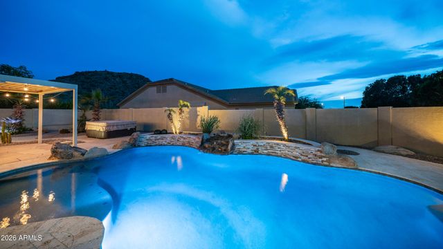 8651 E HALIFAX Street, Mesa, AZ 85207
