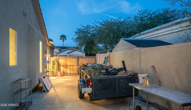 8651 E HALIFAX Street, Mesa, AZ 85207