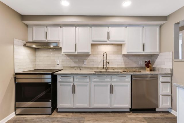 3502 Devin Road, Grove City, OH 43123