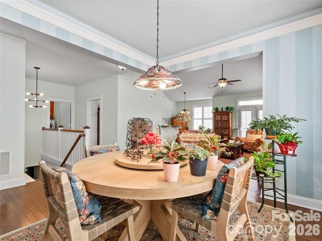 22 S Kaufman Stone Way, Biltmore Lake, NC 28715