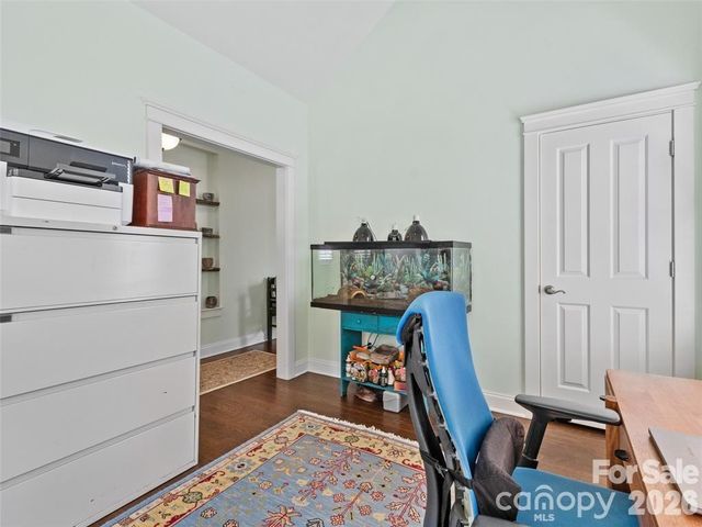 22 S Kaufman Stone Way, Biltmore Lake, NC 28715