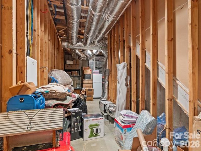 22 S Kaufman Stone Way, Biltmore Lake, NC 28715