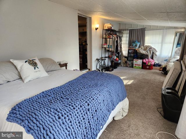 -6 HAZELWOOD DR, Elmer, NJ 08318