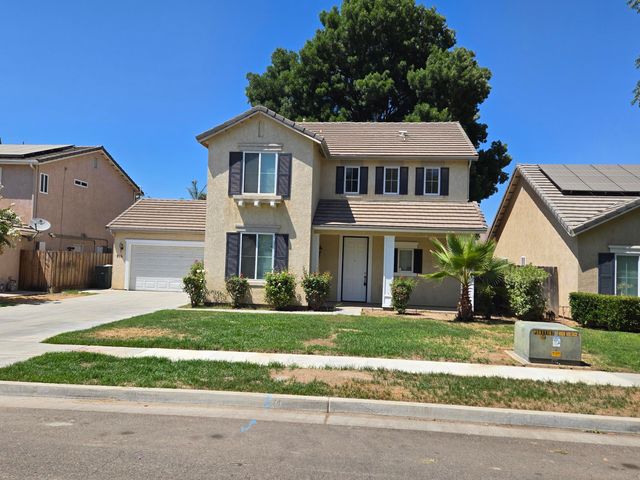 816 W Loyola Avenue, Visalia, CA 93277