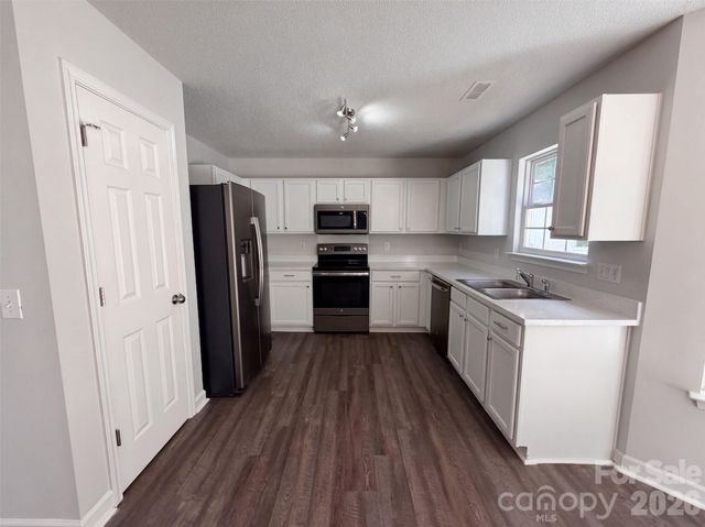 3978 Shasta Circle, Clover, SC 29710
