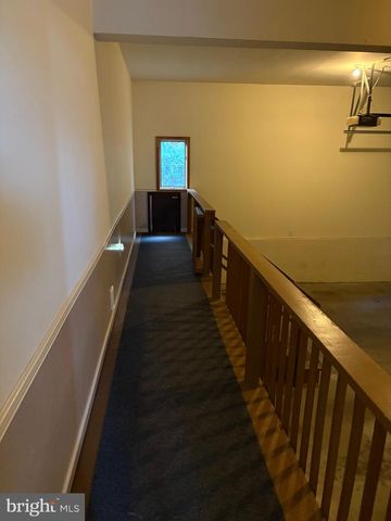 101 ROBERT RD, Wyomissing, PA 19610