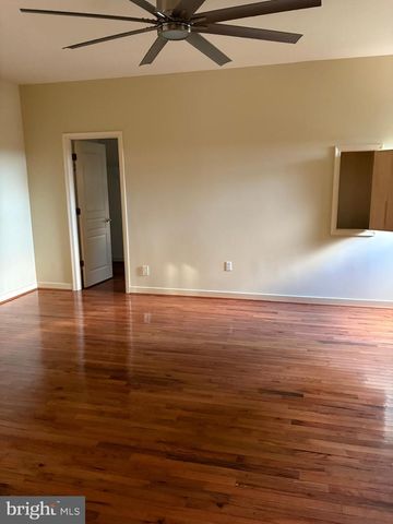 101 ROBERT RD, Wyomissing, PA 19610