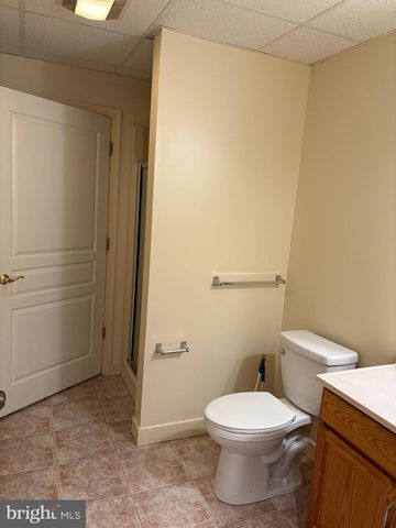 101 ROBERT RD, Wyomissing, PA 19610