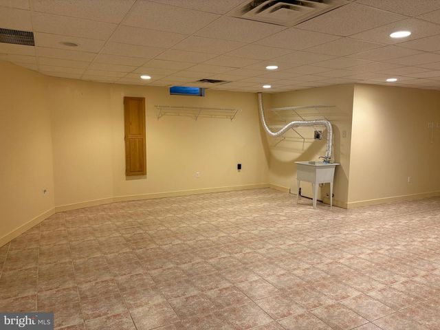 101 ROBERT RD, Wyomissing, PA 19610