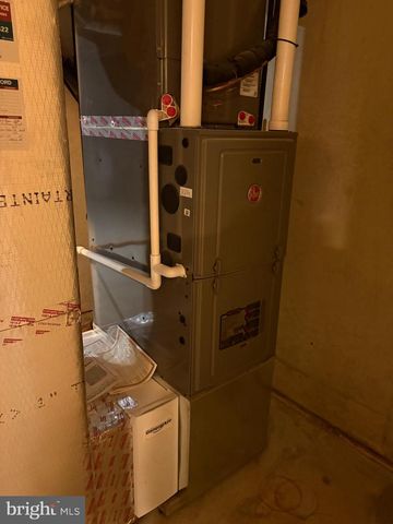 101 ROBERT RD, Wyomissing, PA 19610