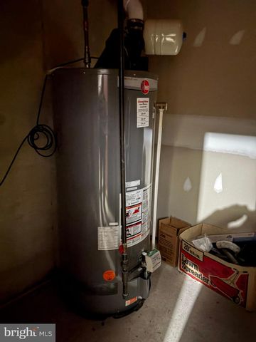 101 ROBERT RD, Wyomissing, PA 19610