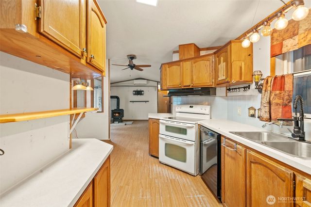 5501 E Agate Road, Shelton, WA 98584