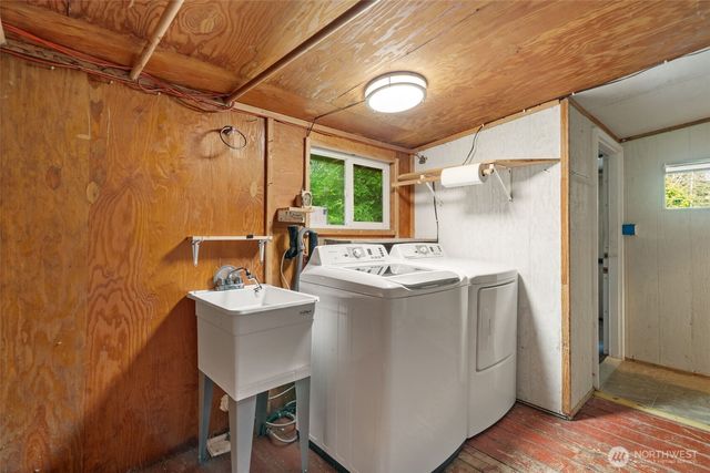 5501 E Agate Road, Shelton, WA 98584