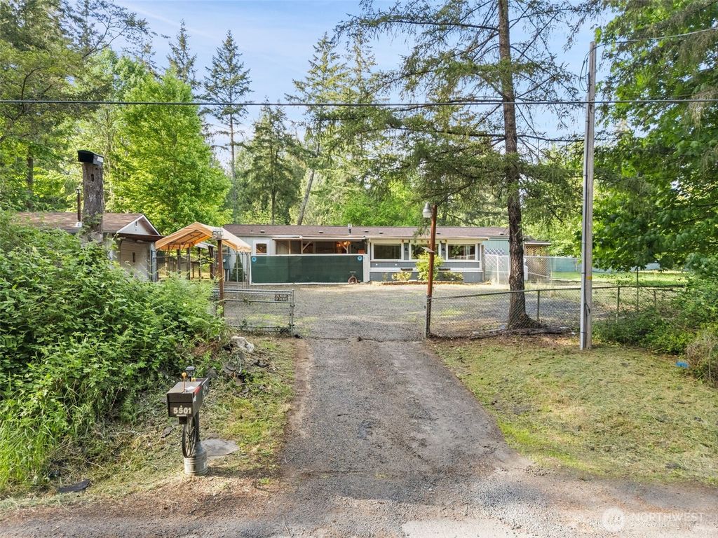 5501 E Agate Road, Shelton, WA 98584