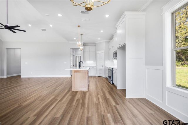 15274 County Road 1100, Tyler, TX 75703