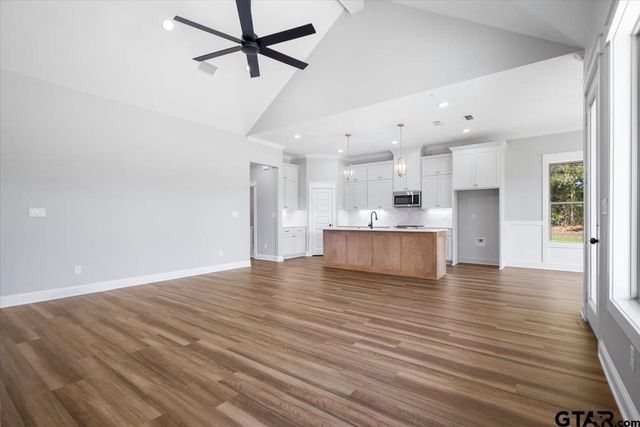 15274 County Road 1100, Tyler, TX 75703