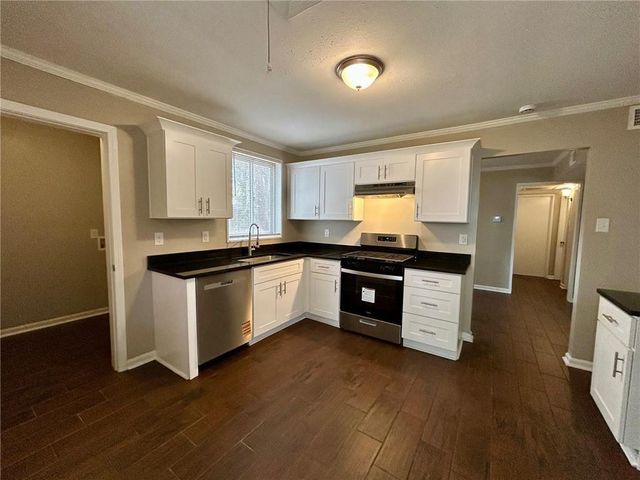 460 Seabreeze E Road, Mobile, AL 36609