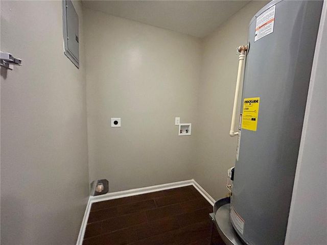 460 Seabreeze E Road, Mobile, AL 36609