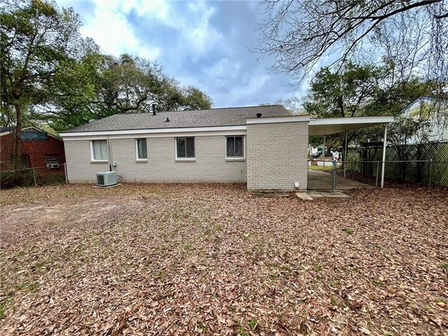 460 Seabreeze E Road, Mobile, AL 36609