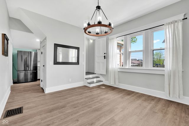239 Avon Avenue, Plainfield, IN 46168
