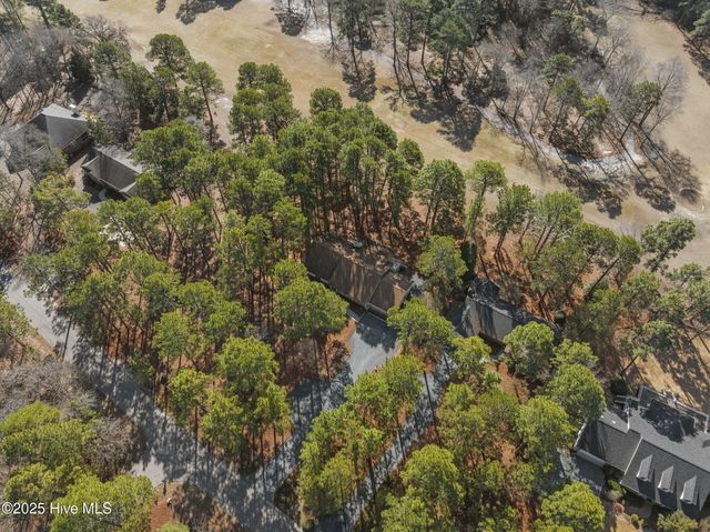 122 Cambridge Lane, West End, NC 27376