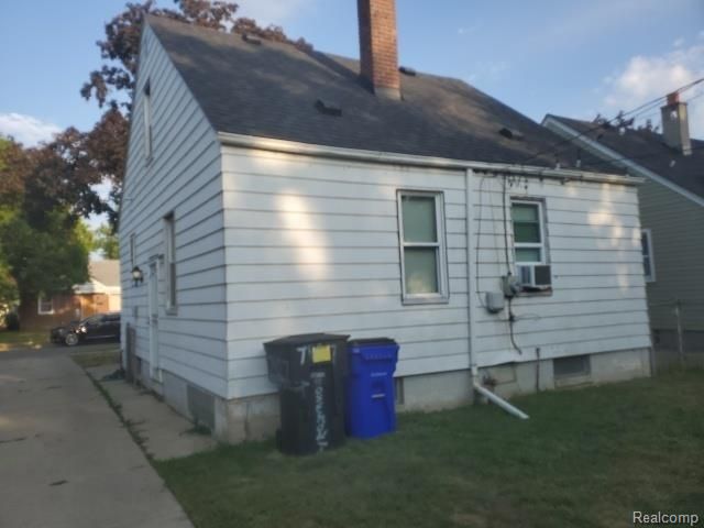 7407 Rosemont Avenue, Detroit, MI 48228