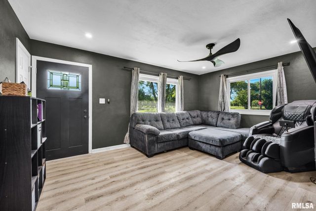 1832 N STEVER Avenue, Peoria, IL 61604