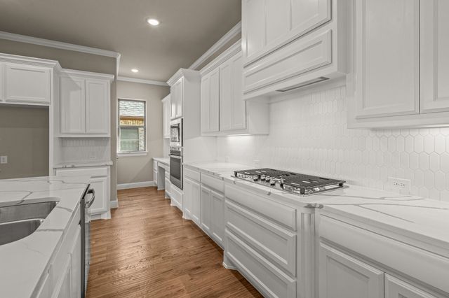 213 Cresta Circle, Keller, TX 76248