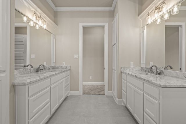 213 Cresta Circle, Keller, TX 76248